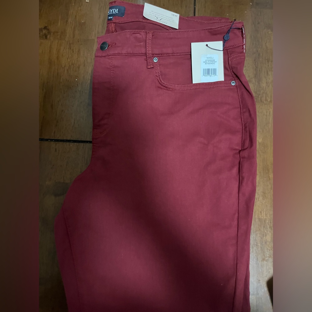 NYDJ Marilyn Straight Jeans 18W